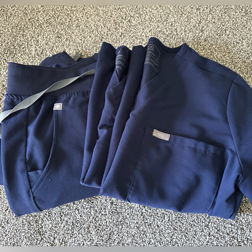 Figs Navy Blue 2 sets scrubs MediumP